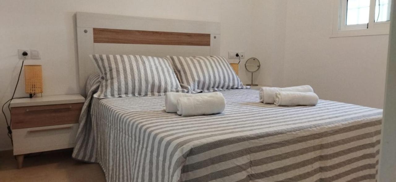 Apartamentos Costa De La Luz Playa ロタ エクステリア 写真
