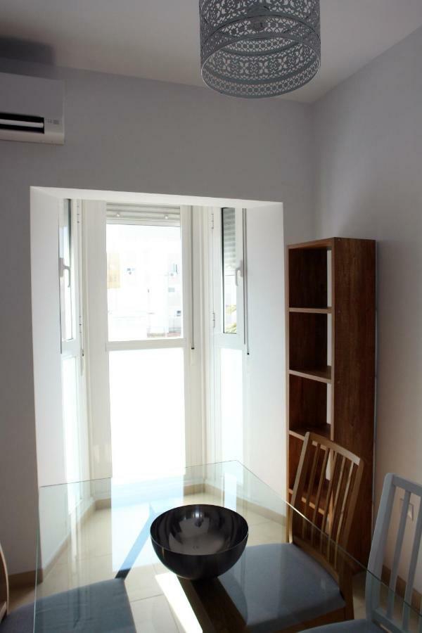 Apartamentos Costa De La Luz Playa ロタ エクステリア 写真