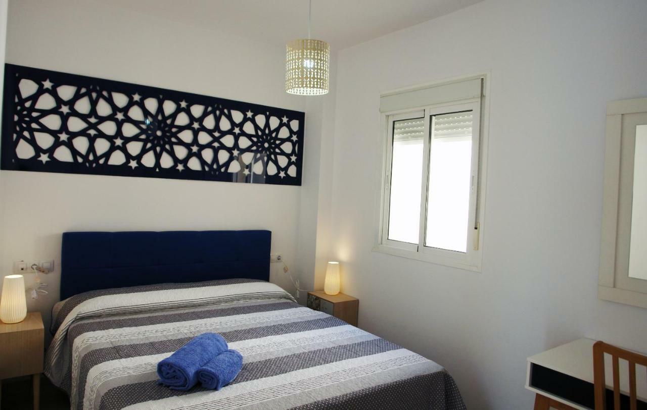 Apartamentos Costa De La Luz Playa ロタ エクステリア 写真